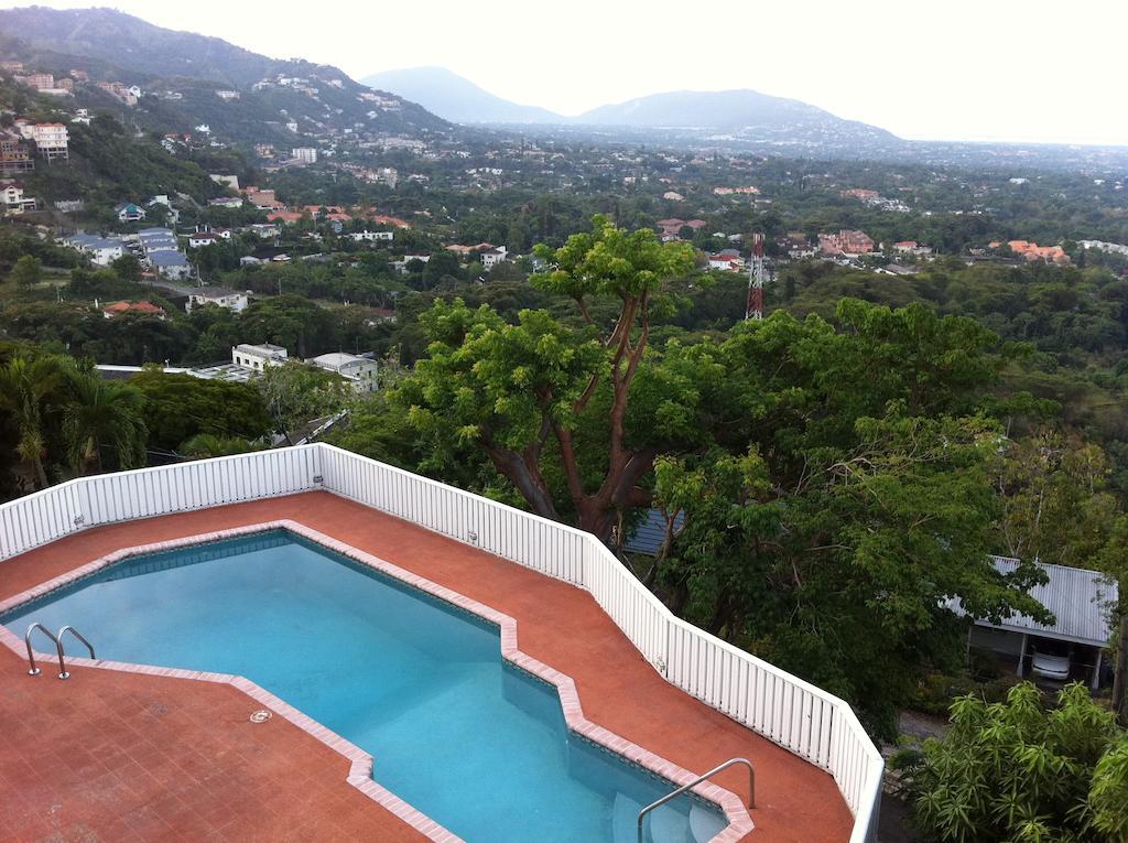 Hill Top Kingston Jamaica Eksteriør bilde