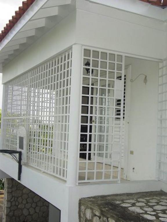 Hill Top Kingston Jamaica Rom bilde
